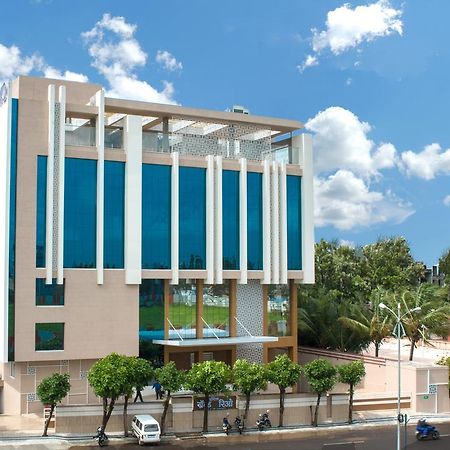 Hotel Grand Rio Nashik Buitenkant foto
