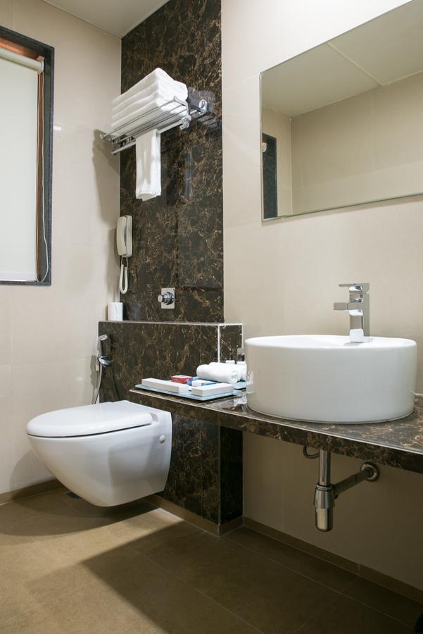 Hotel Grand Rio Nashik Buitenkant foto